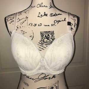 Victoria’s Secret Bra